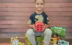 3 (8)