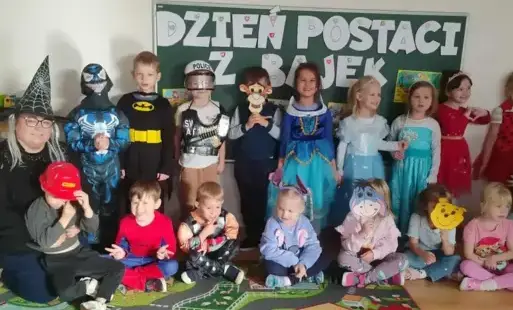 Dzień Postaci z Bajek-Słoneczka