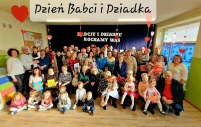 Zdjęcie do Babcia i Dziadek z wizytą u Motyli
